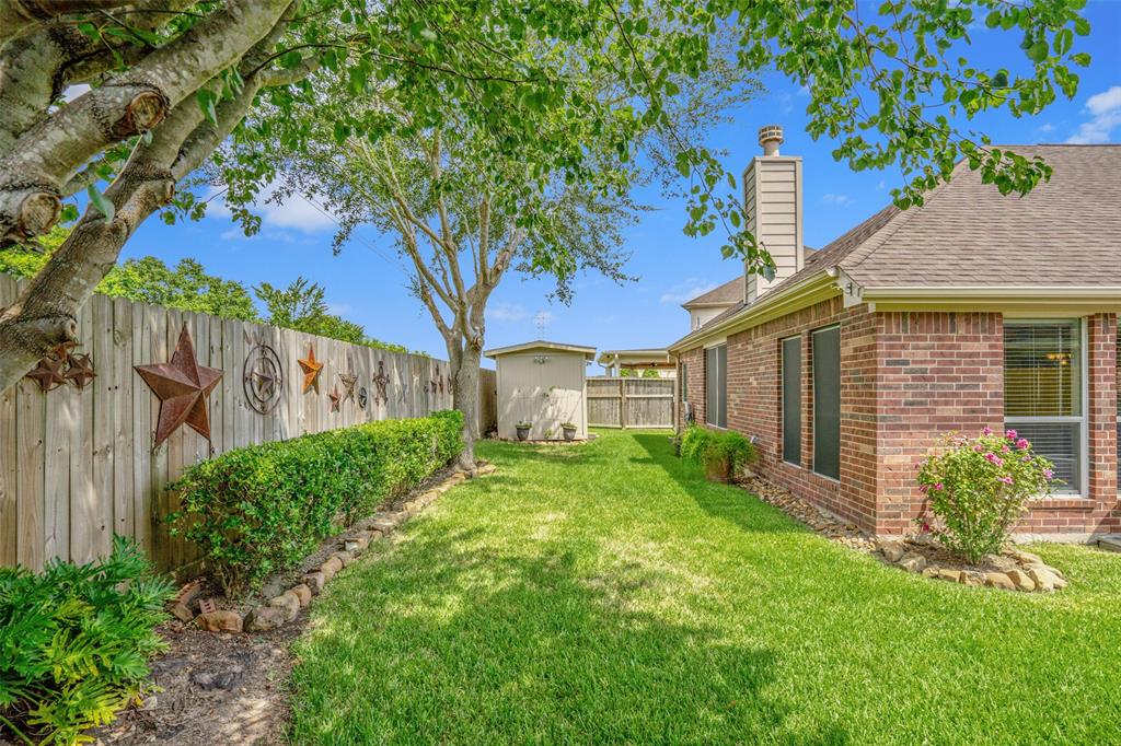 4306 Dow Way, Pasadena, TX 77505