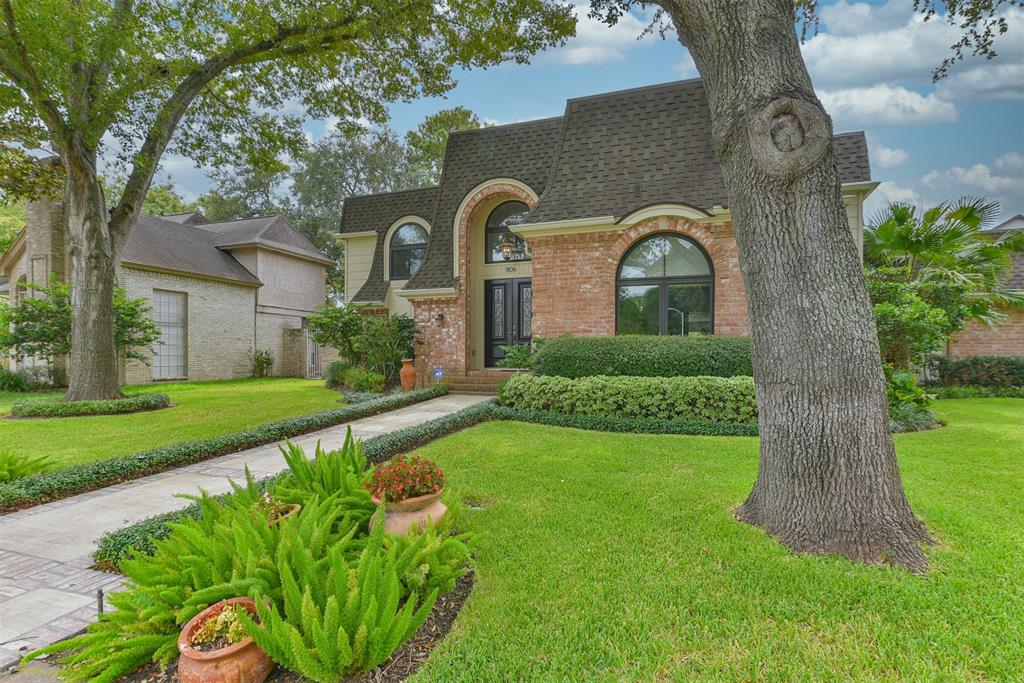 806 Crossroads Drive, Houston, TX 77079