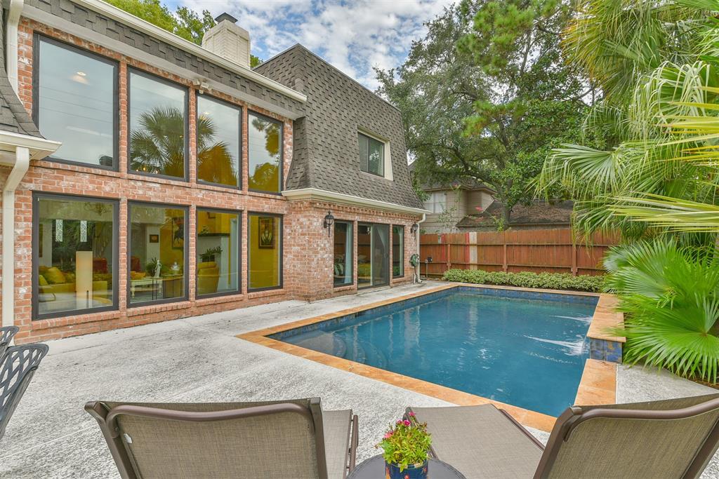 806 Crossroads Drive, Houston, TX 77079