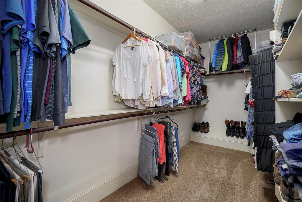 31334 Whispering Oaks Lane, Spring, TX 77386