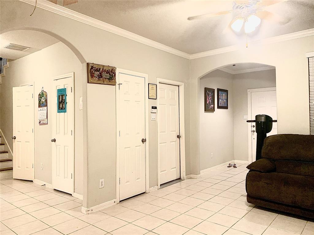 13122 N Bellaire Estates Drive D, Houston, TX 77072