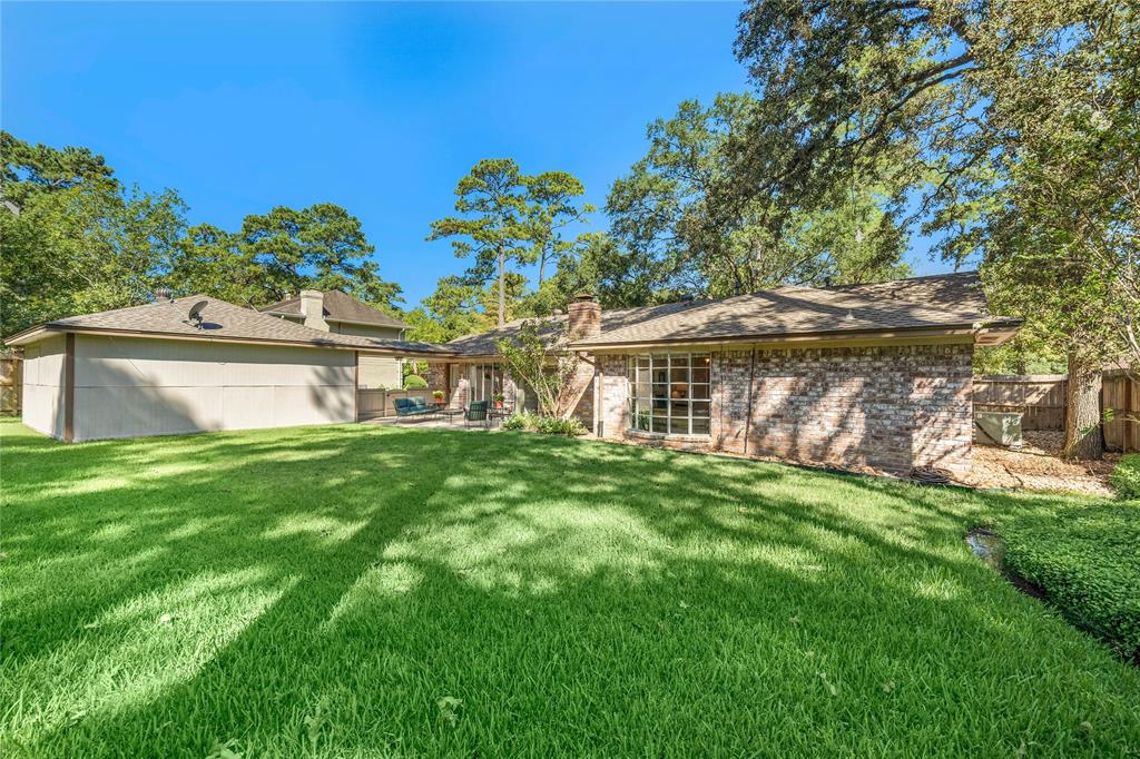 Flor Berlanga 27246 Jimmy Lane, Conroe, TX 77385