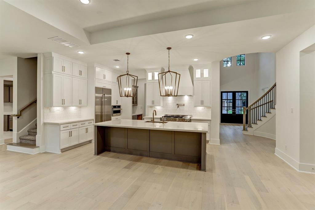 12915 Taylorcrest Road, Houston, TX 77079