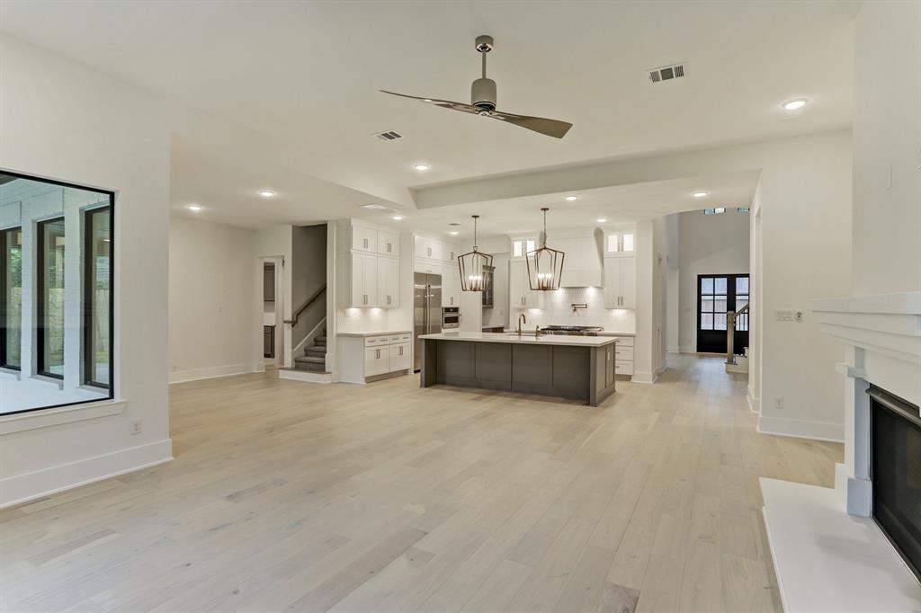 12915 Taylorcrest Road, Houston, TX 77079