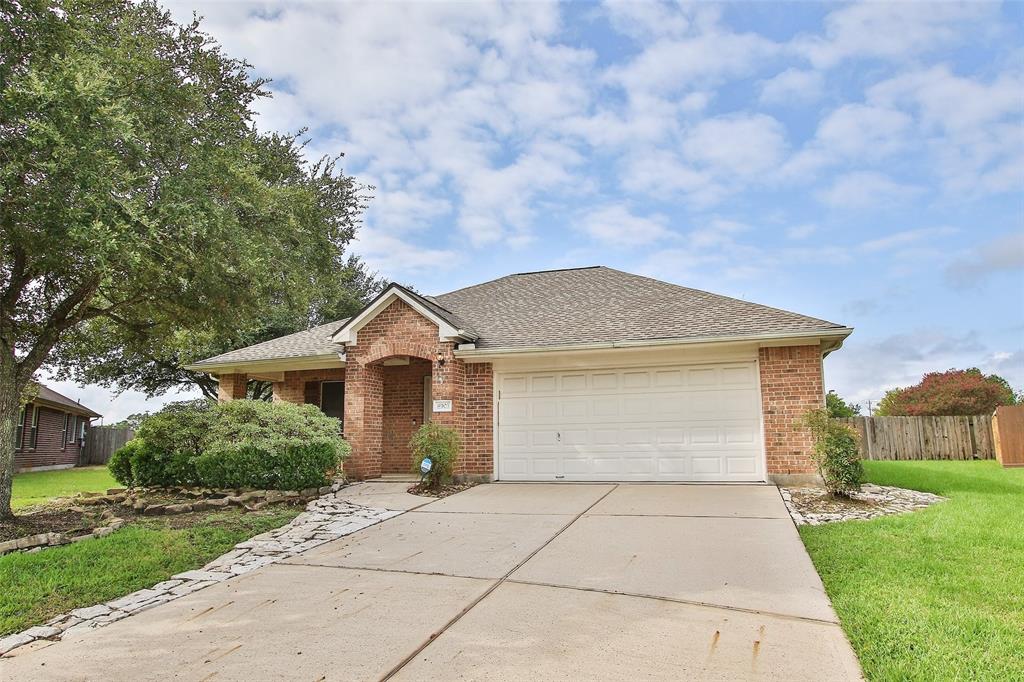 8903 Melody Park Lane, Houston, TX 77044