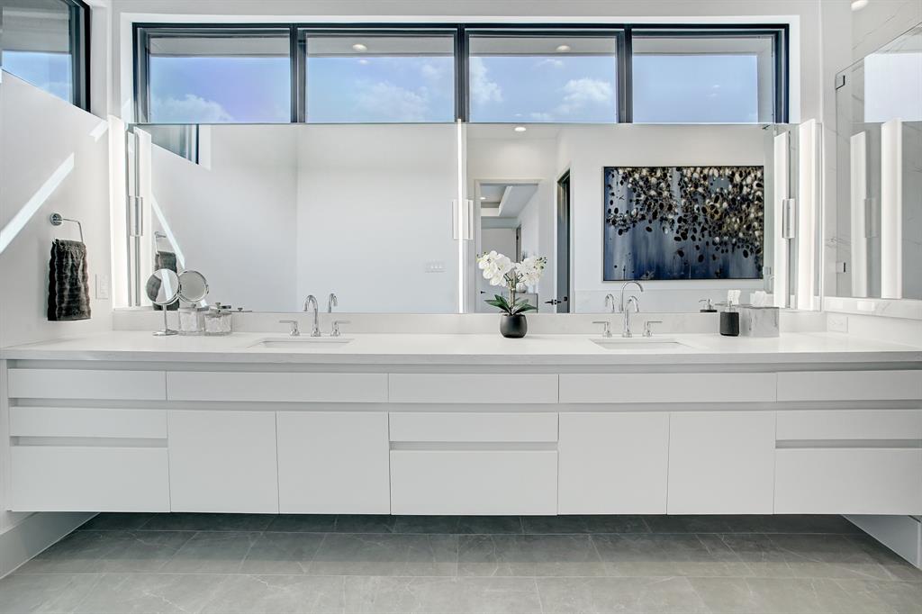 5402 Feagan Street, Houston, TX 77007