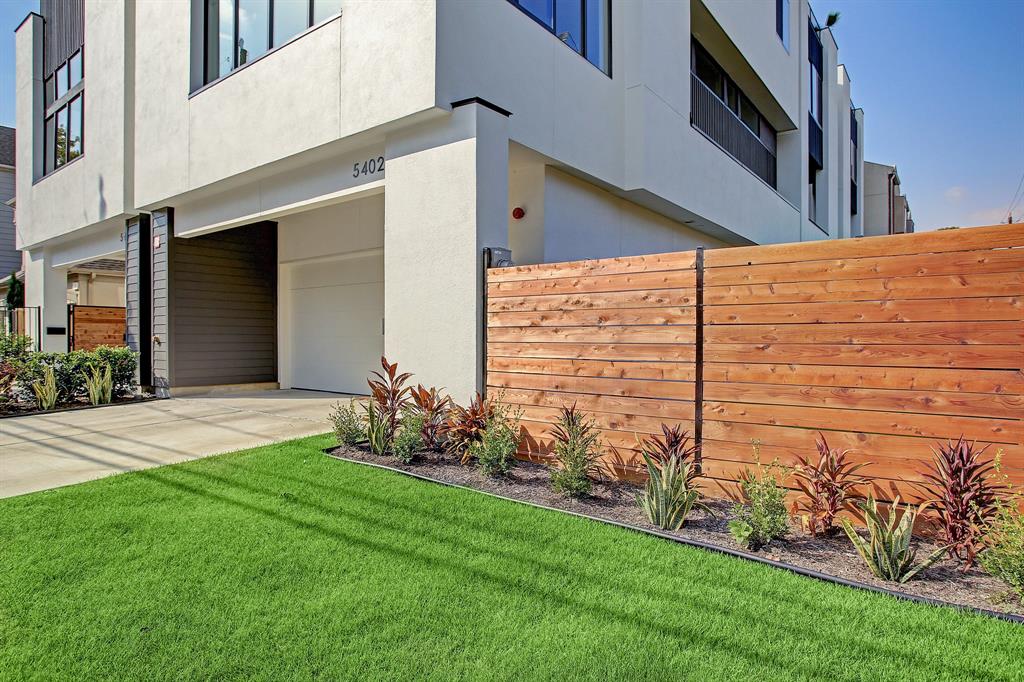 5402 Feagan Street, Houston, TX 77007