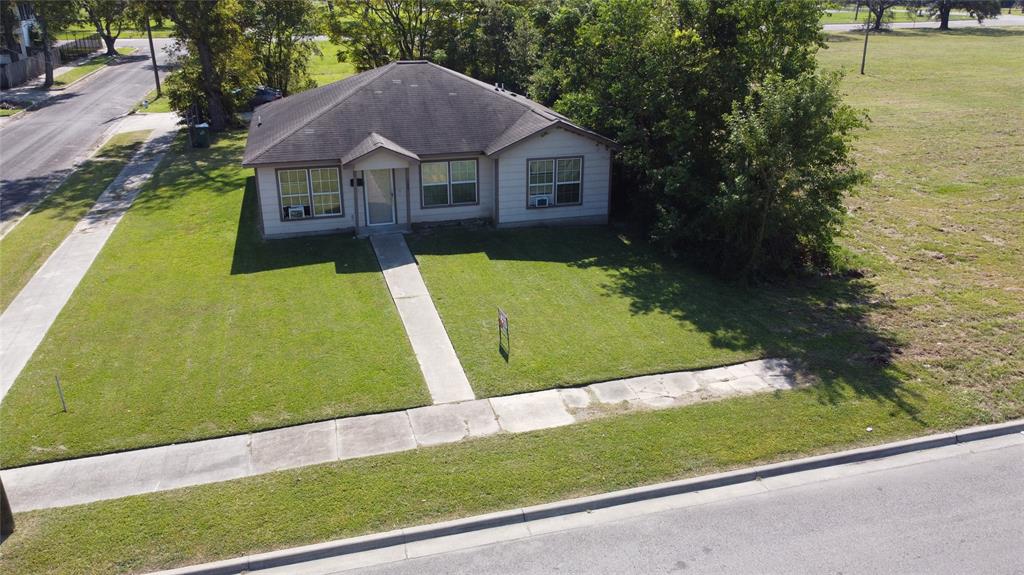 2948 5th Street, Port Arthur, TX 77642