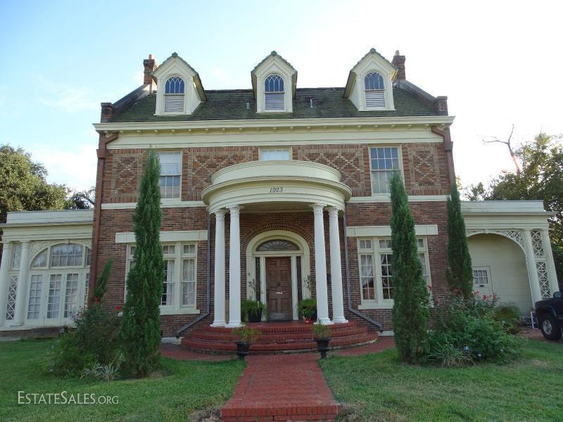 1923 Broadway Street, Beaumont, TX 77701