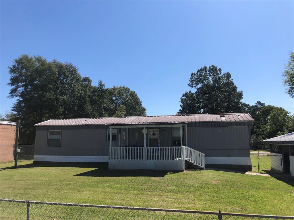 135 Sandy Ridge Drive, Livingston, TX 77351