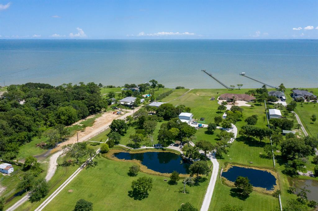 6902 FM 2354 Road, Beach City, TX 77523