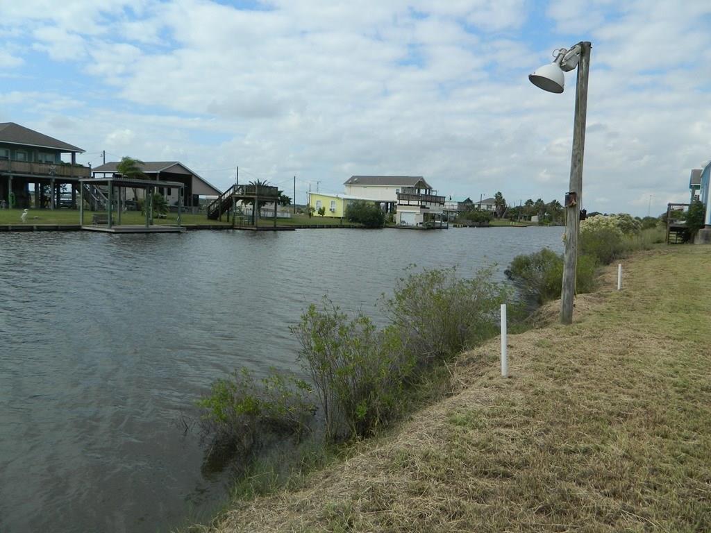 143 Fm 457 Sargent Highway, Sargent, TX 77414