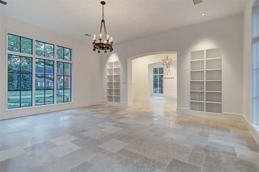 2516 Ella Lee Lane, Houston, TX 77019