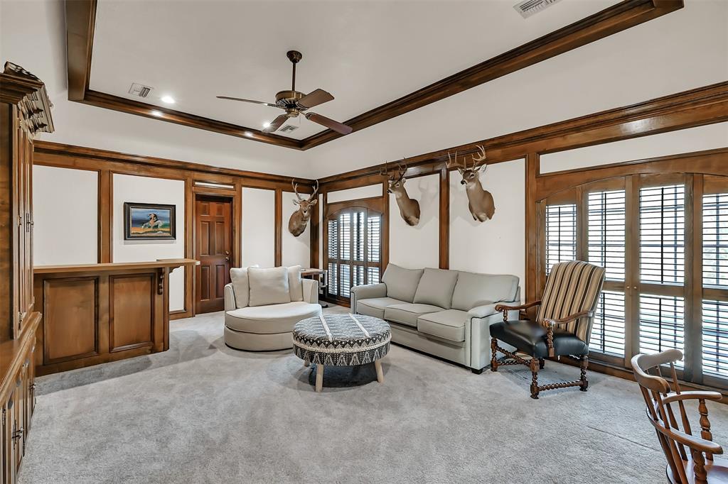 901 Longmire Road 10, Conroe, TX 77304