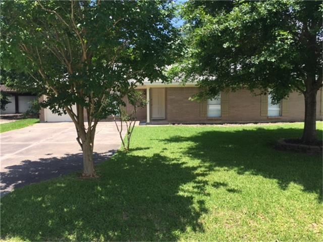 204 Skyview Terrace A, Friendswood, TX 77546