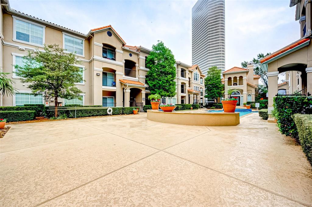 REATA AT RIVER OAKS Condos For Sale in HOUSTON Houston Condo Mania!