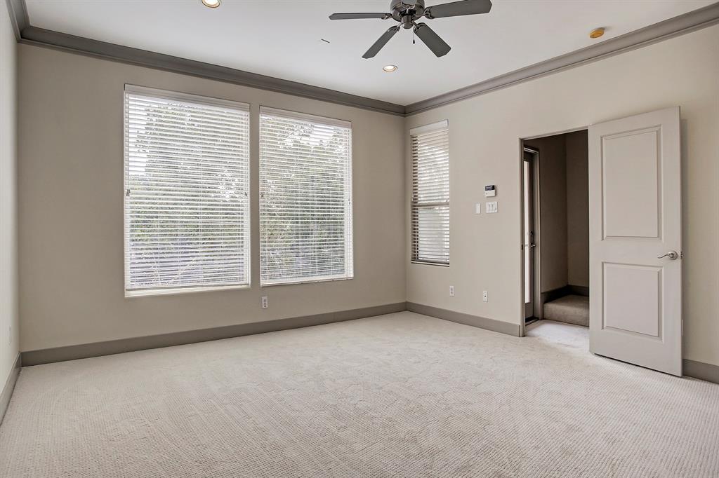 6556 Schuler Street, Houston, TX 77007