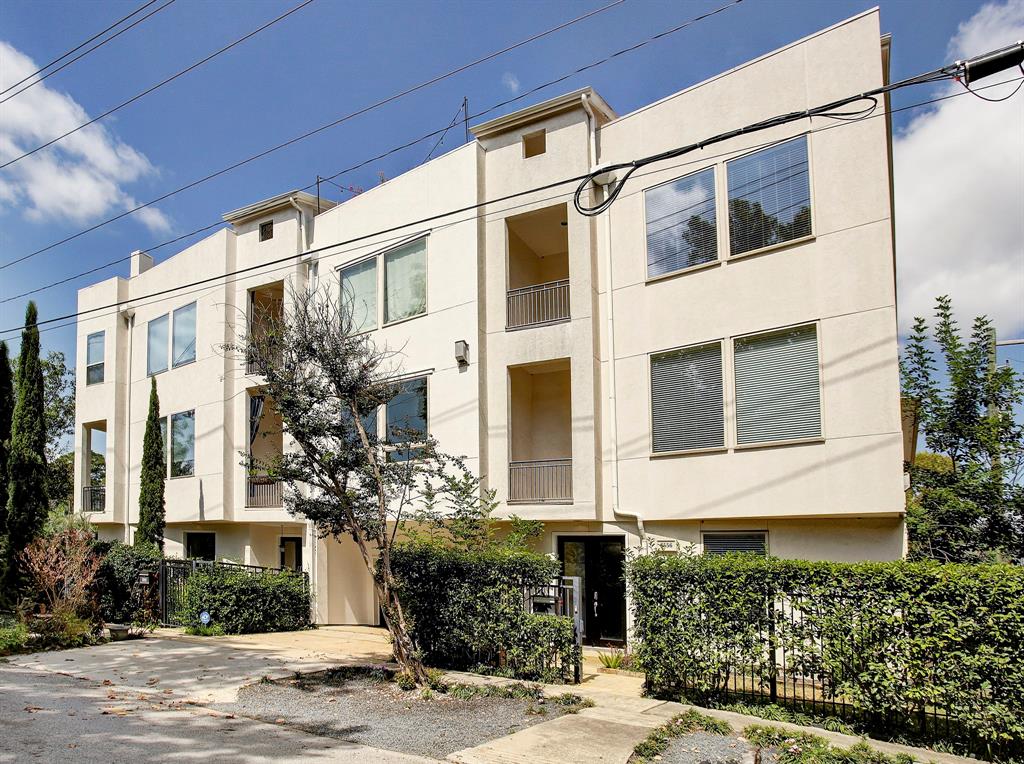 6556 Schuler Street, Houston, TX 77007