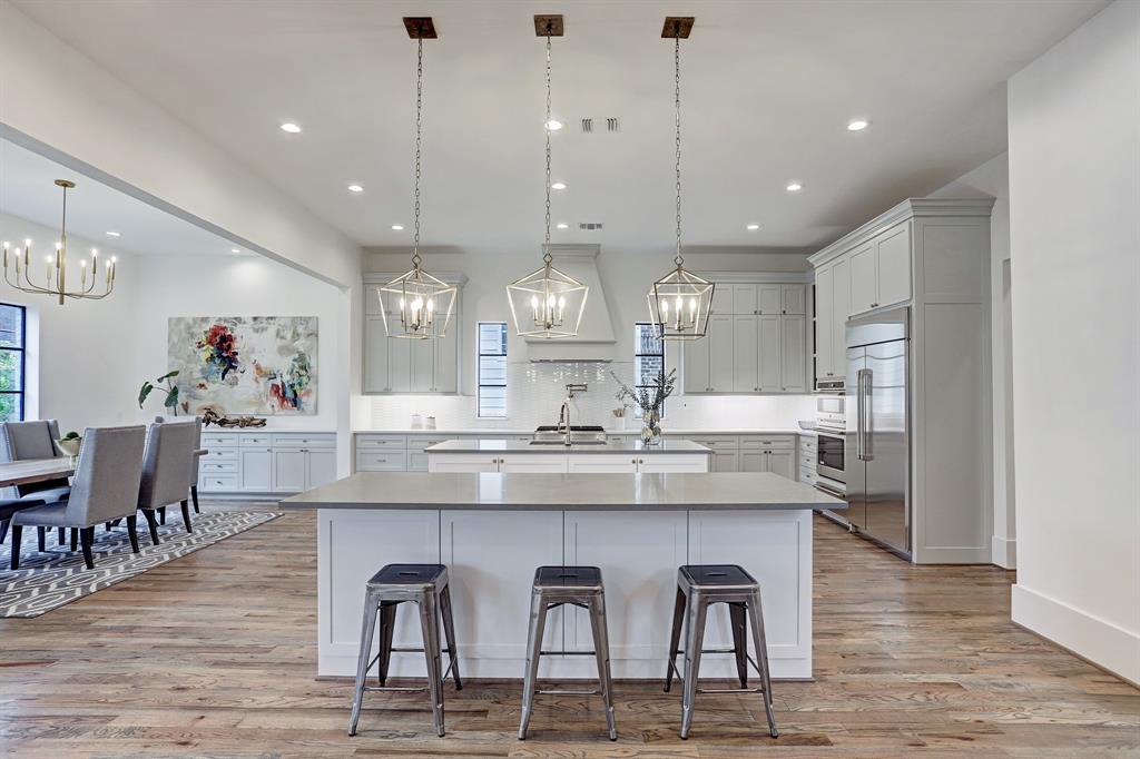 4429 Mildred Street, Bellaire, TX 77401