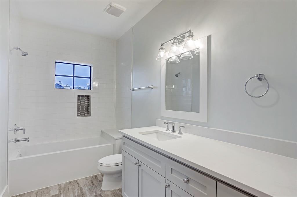 4429 Mildred Street, Bellaire, TX 77401