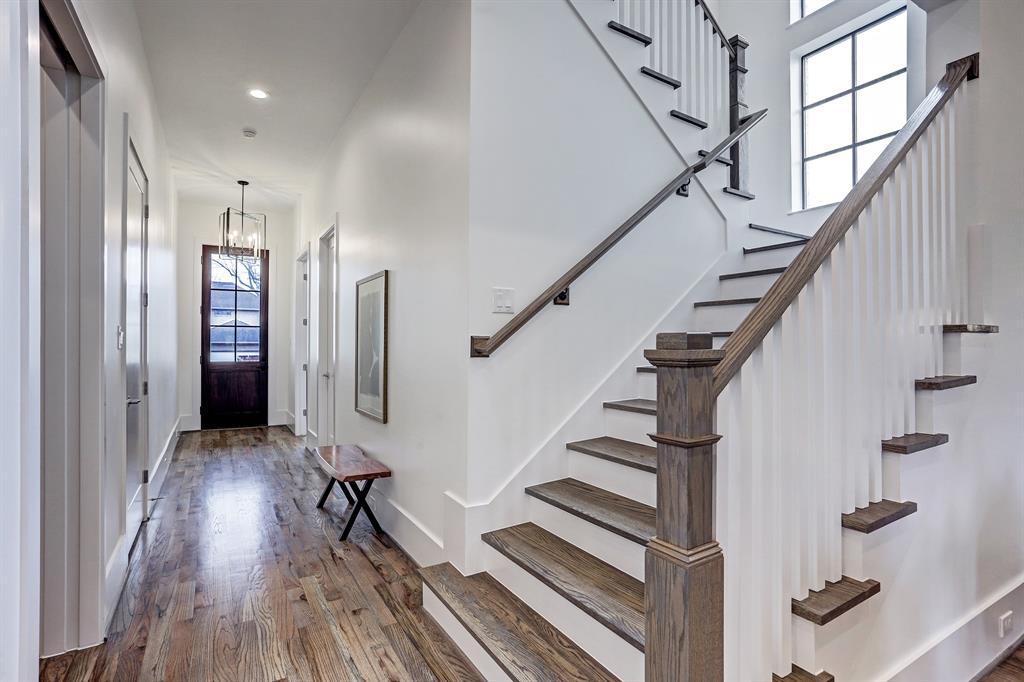 4429 Mildred Street, Bellaire, TX 77401