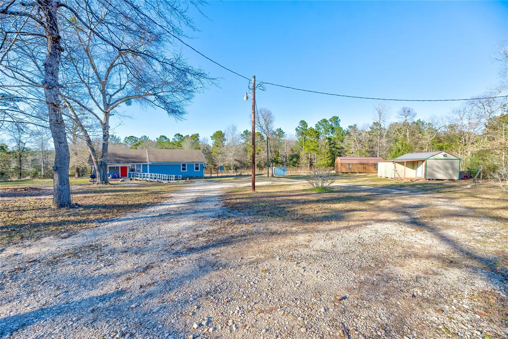 274 Clint Road, Moscow, TX 75960