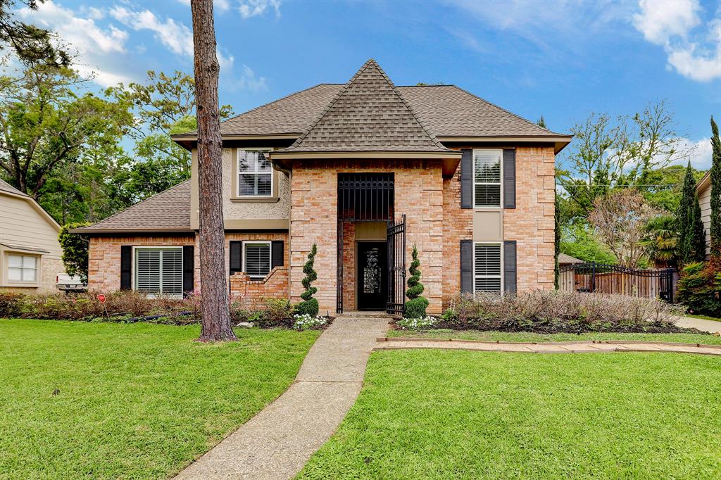 14215 LAKEWOOD FOREST Drive, Houston, TX 77070
