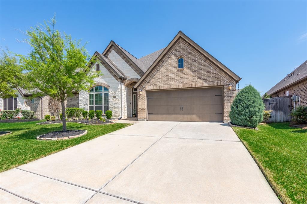 9106 Pine Place Court, Cypress, TX 77433