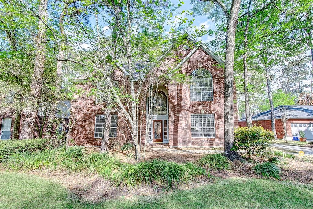 22 Quiet Oak Circle, Spring, TX 77381