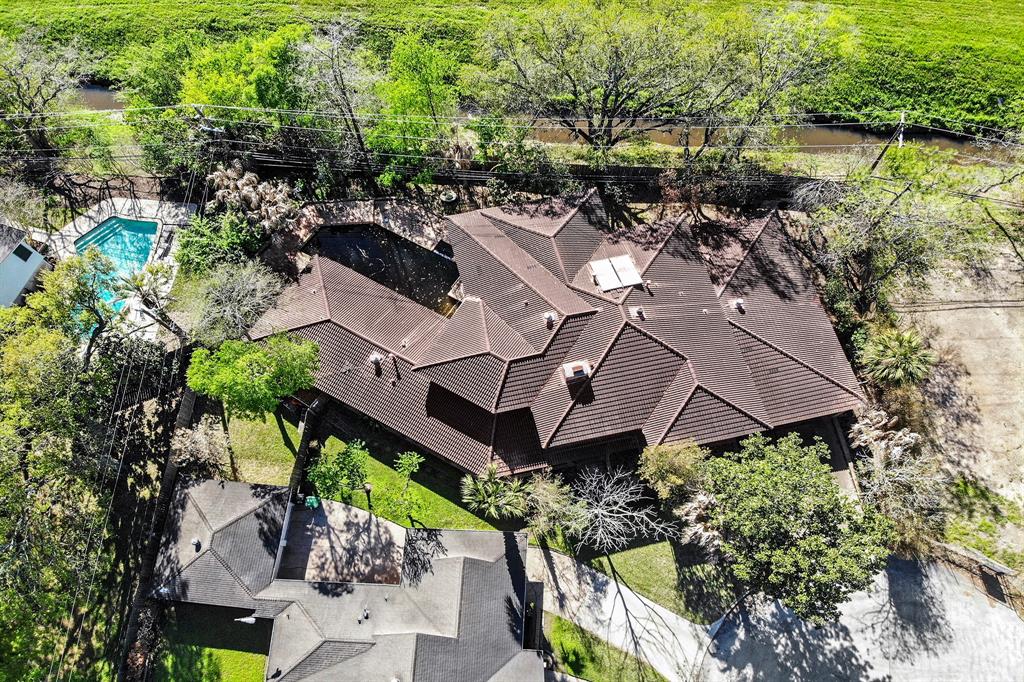 4135 Gairloch Lane, Houston, TX 77025