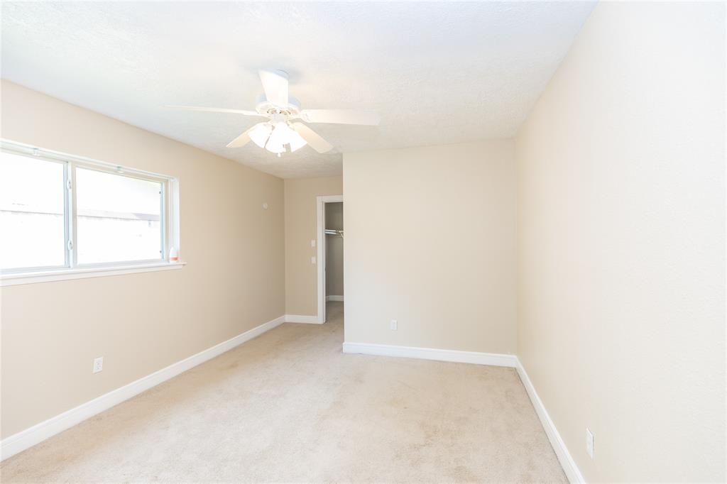 4117 Gallant Fox Drive, Pasadena, TX 77503