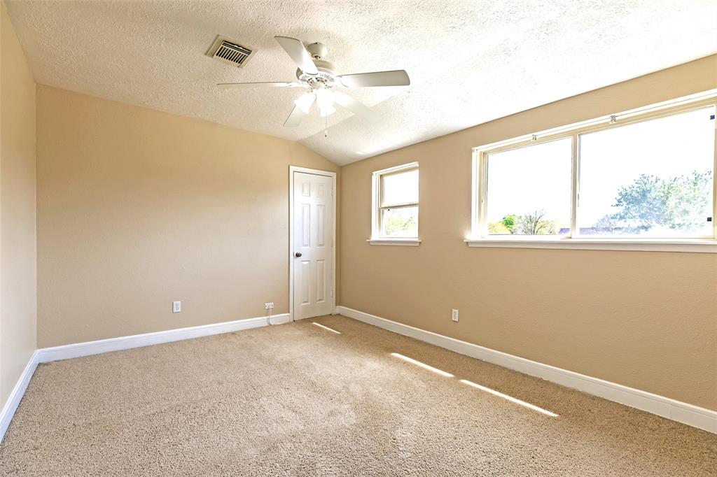 4117 Gallant Fox Drive, Pasadena, TX 77503