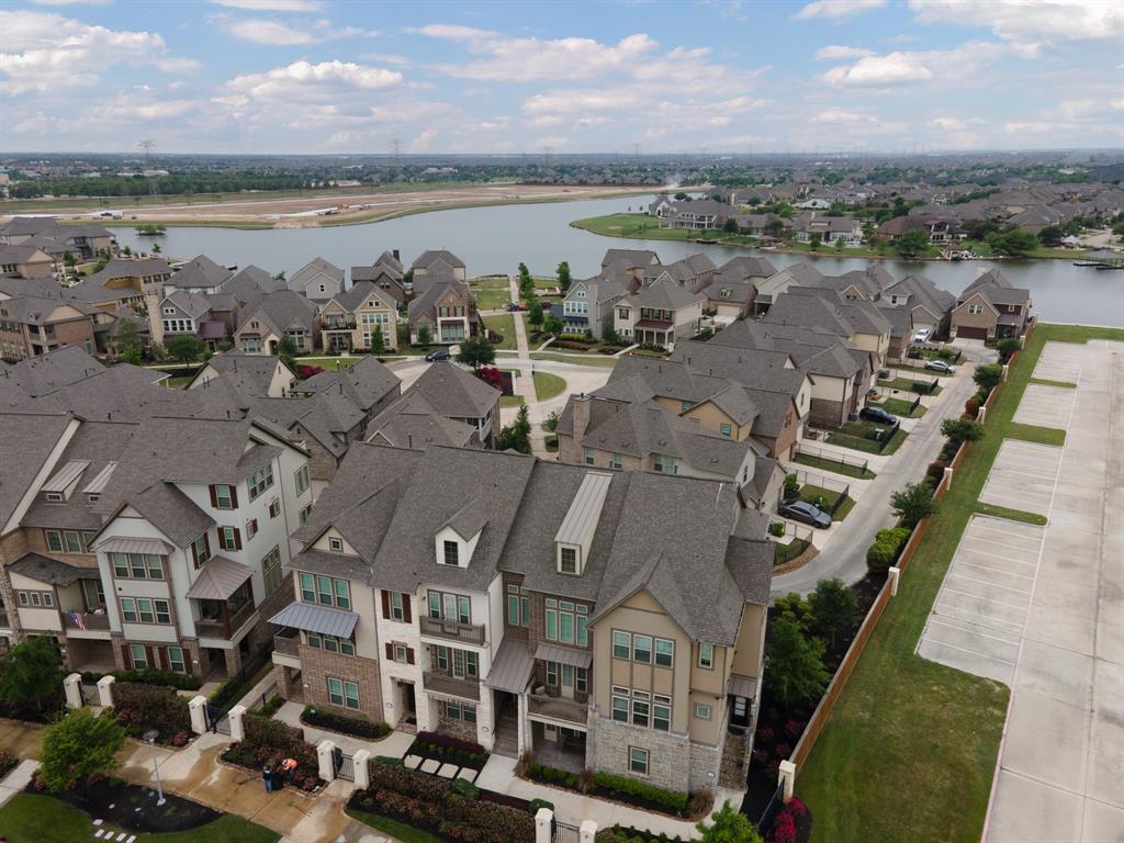 9675 Towne Lake Parkway, Cypress, TX 77433