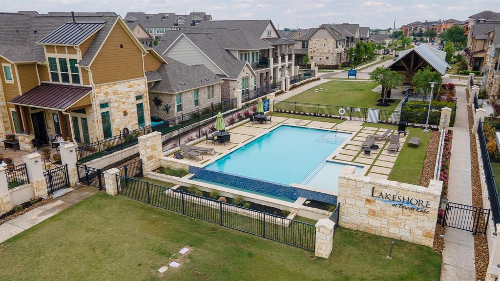 9675 Towne Lake Parkway, Cypress, TX 77433