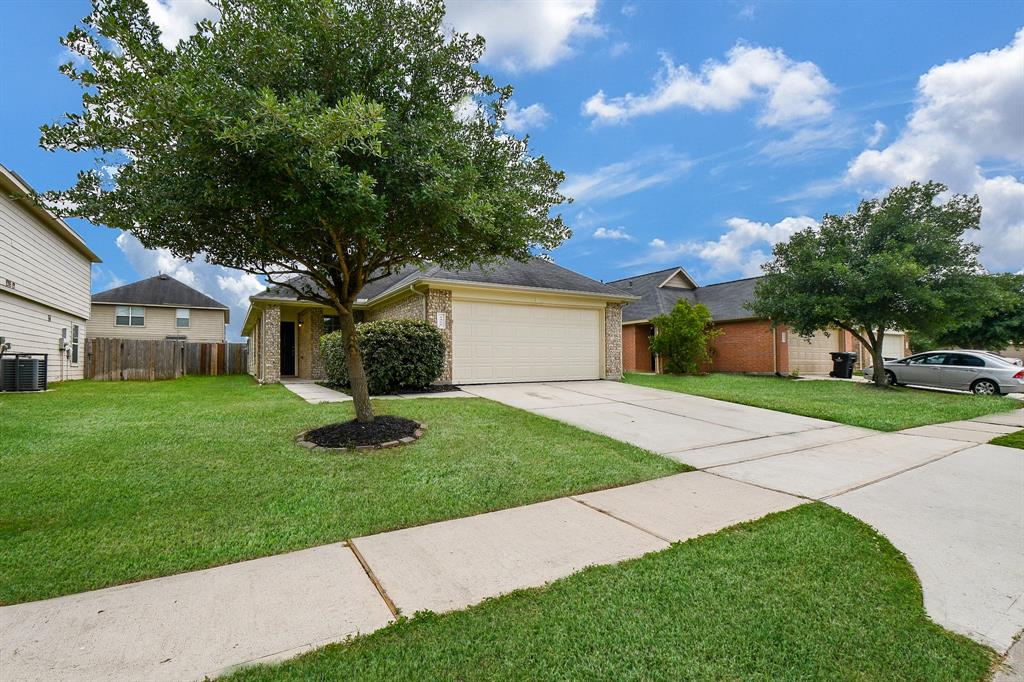 2422 Hiacintas Way, Houston TX 77073