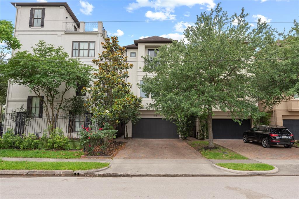 1616 Southmore Boulevard, Houston, TX 77004