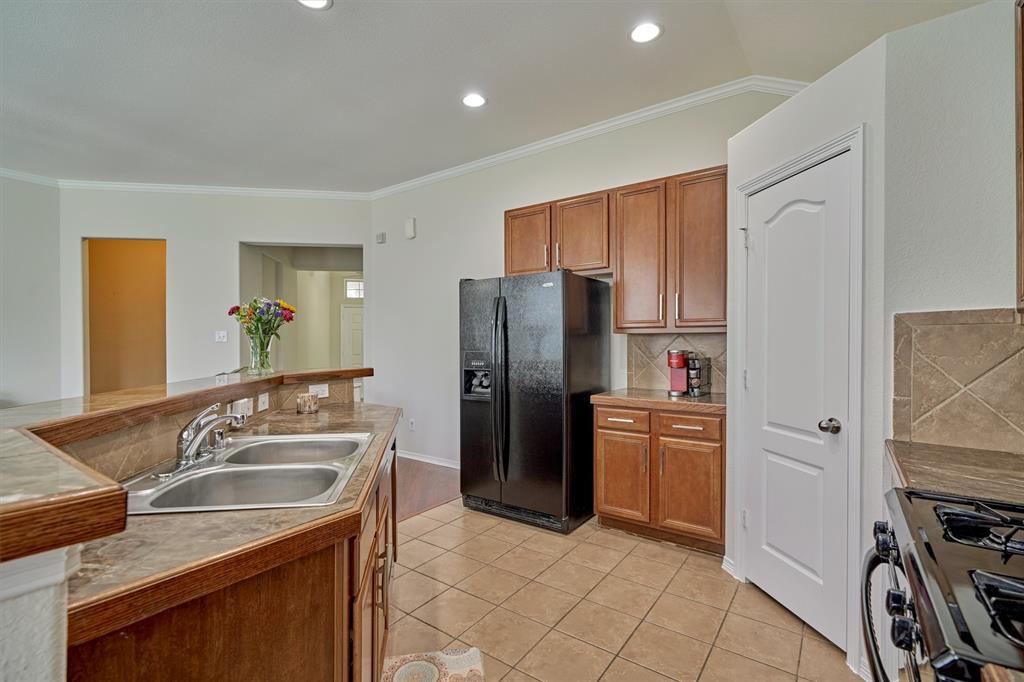 7110 Durango Creek Drive, Magnolia, TX 77354