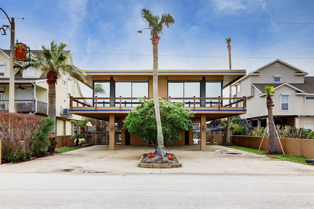 Tiki Island Homes For Sale Galveston TX