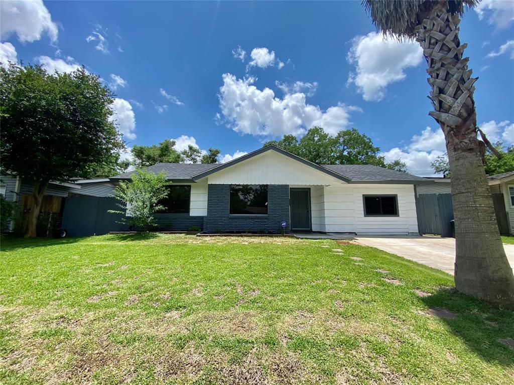 3206 Longwood Drive, Pasadena, TX 77503