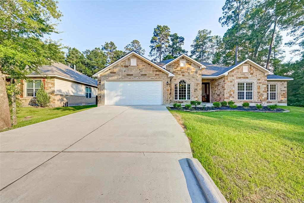 763 Holly Springs Court, Conroe, TX 77302