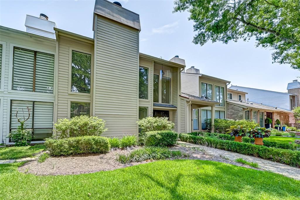 9354 Briar Forest Drive, Houston, TX 77063