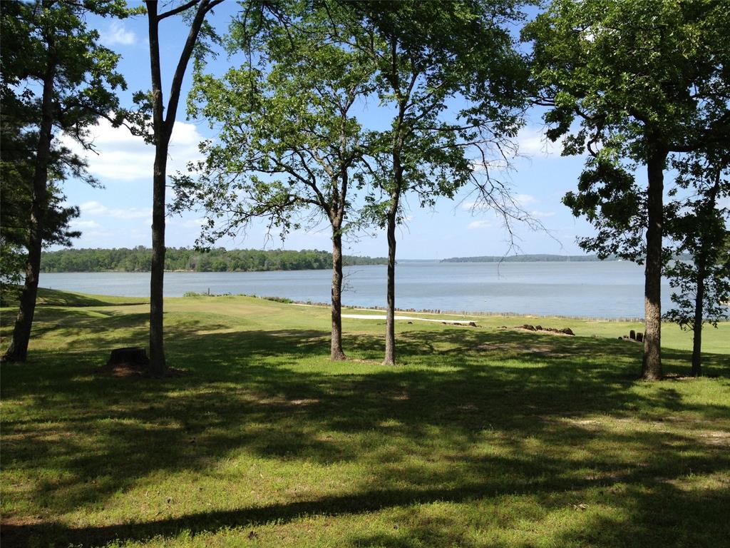 1 Waterwood, Huntsville, TX 77320