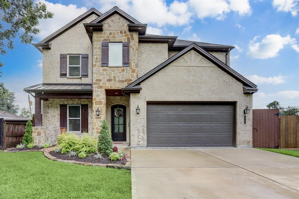 Homes For Sale zoned to Garden Villas Elementary Houston ISD