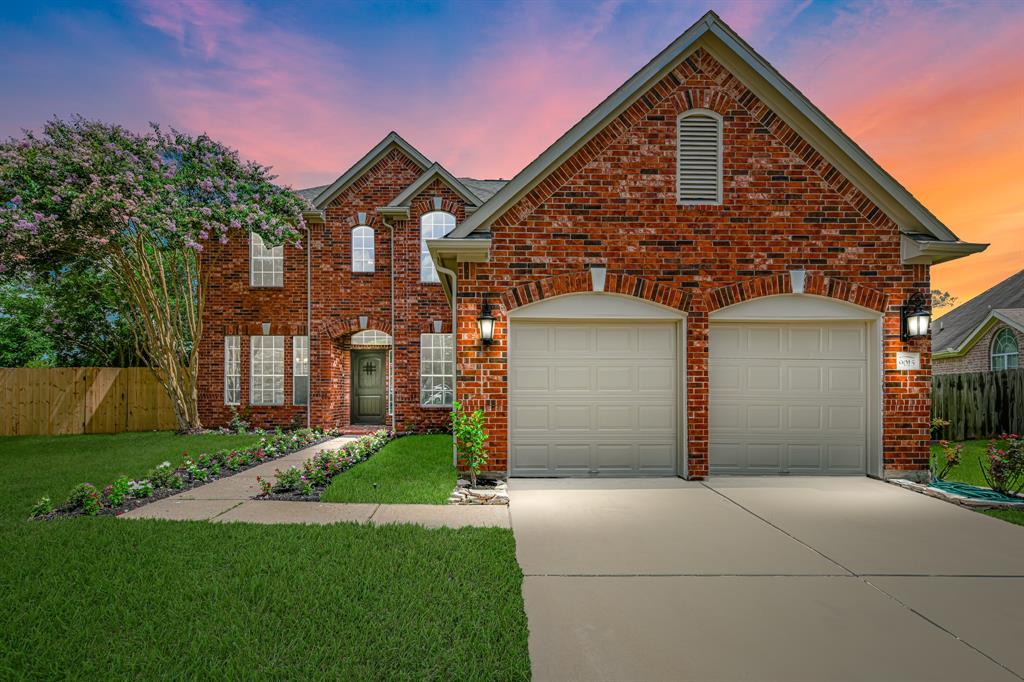 Homes For Sale zoned to Mission West Elementary Fort Bend ISD