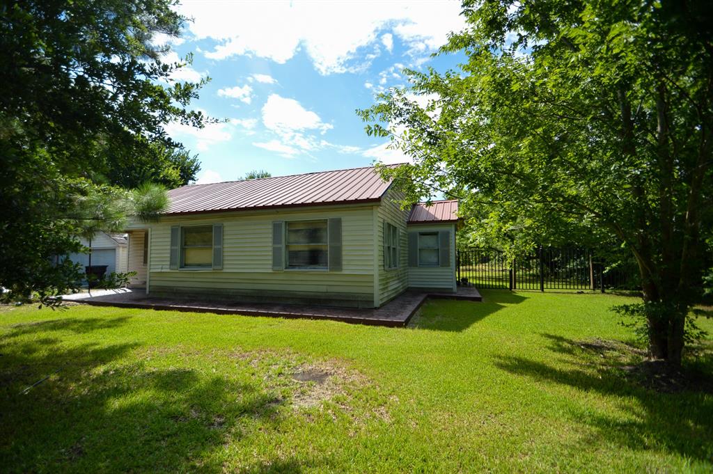 Homes For Sale zoned to Garden Villas Elementary Houston ISD