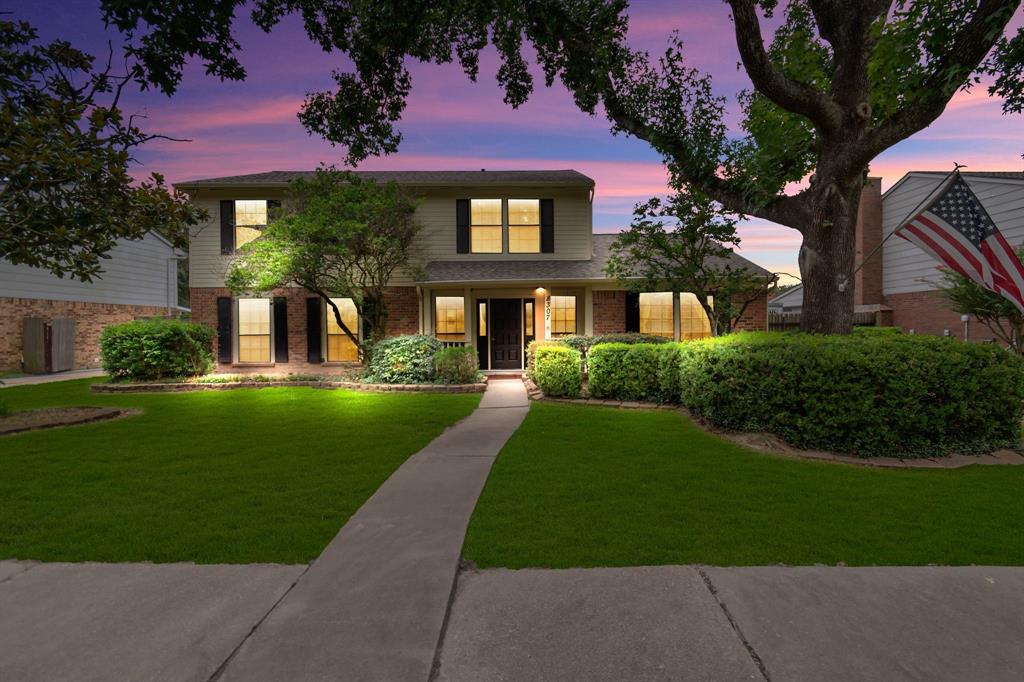 Homes For Sale With Pools in Copperfield Houston Texas 77095