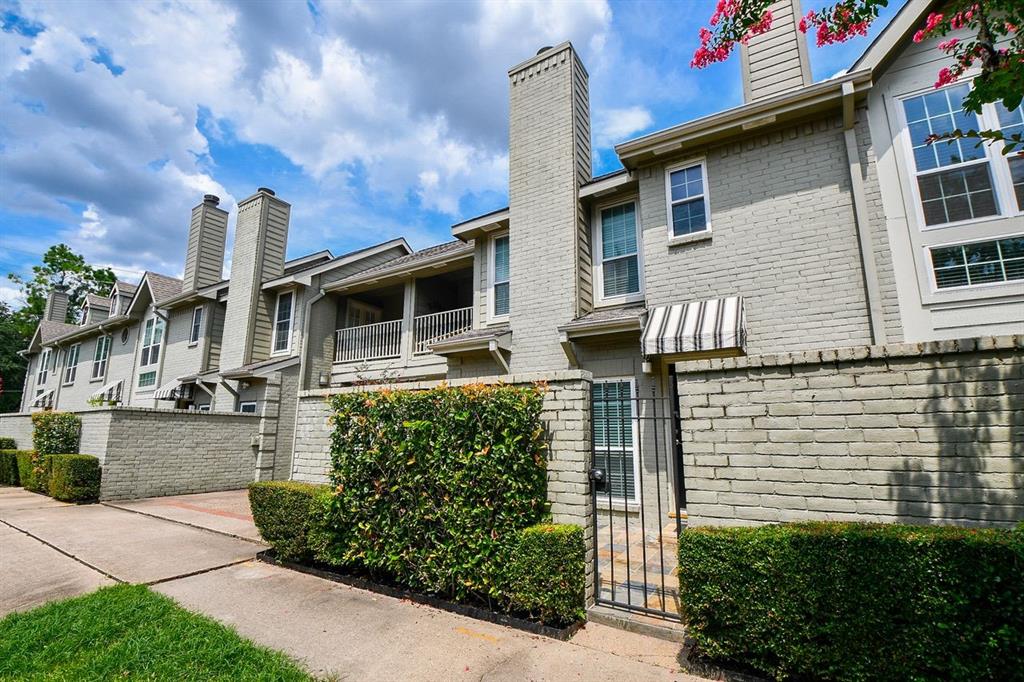 Jessica McCreary Real Estate 2217 Stanford Street 2217, Houston, TX 77006