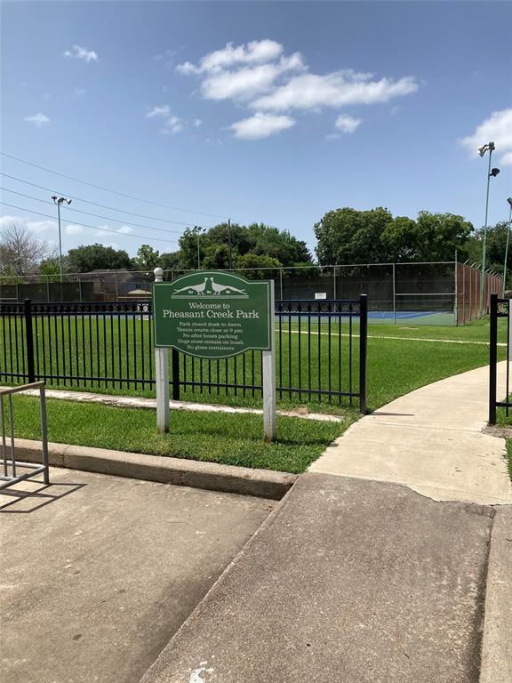 2414 Pheasant Creek Drive, Sugar Land, TX 77498