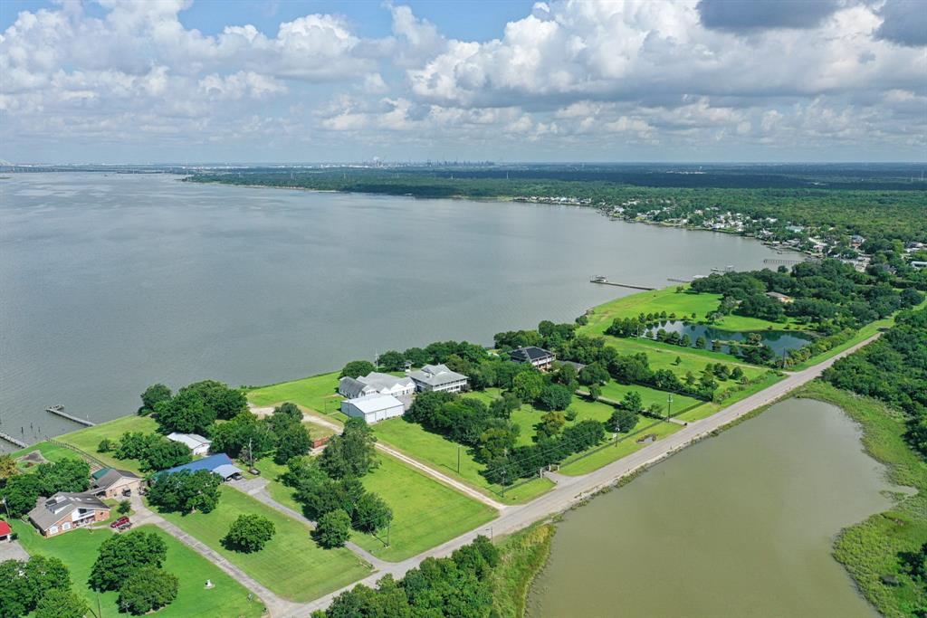 3600 Tri City Beach Road, Baytown, TX 77523