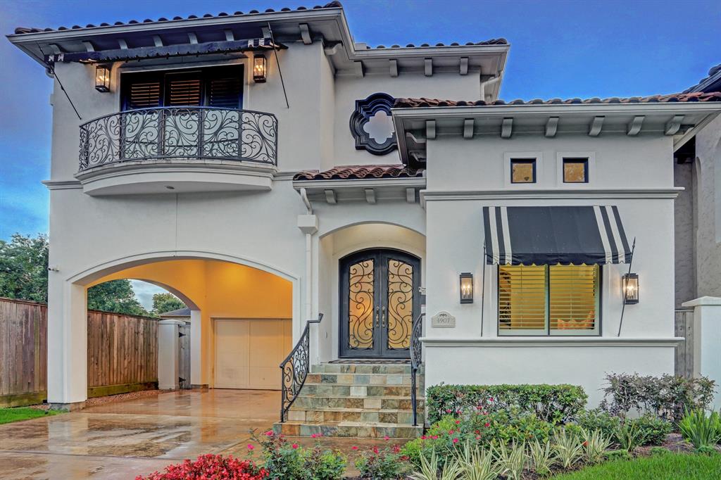 4907 Bellaire Boulevard, Bellaire, TX 77401